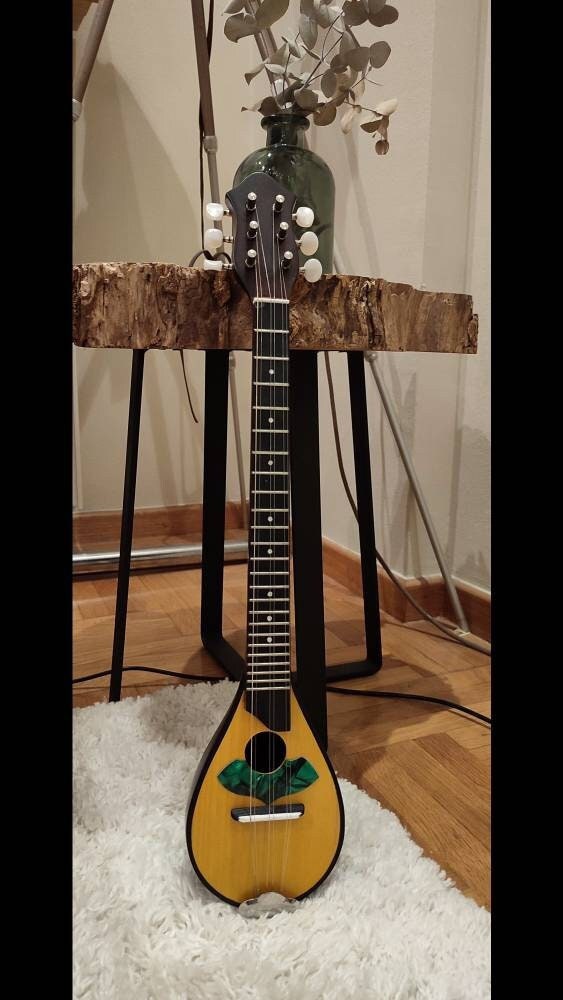 Handmade 6-String Baglamas | Greek Traditional Music Instrument for Rebetiko Music
