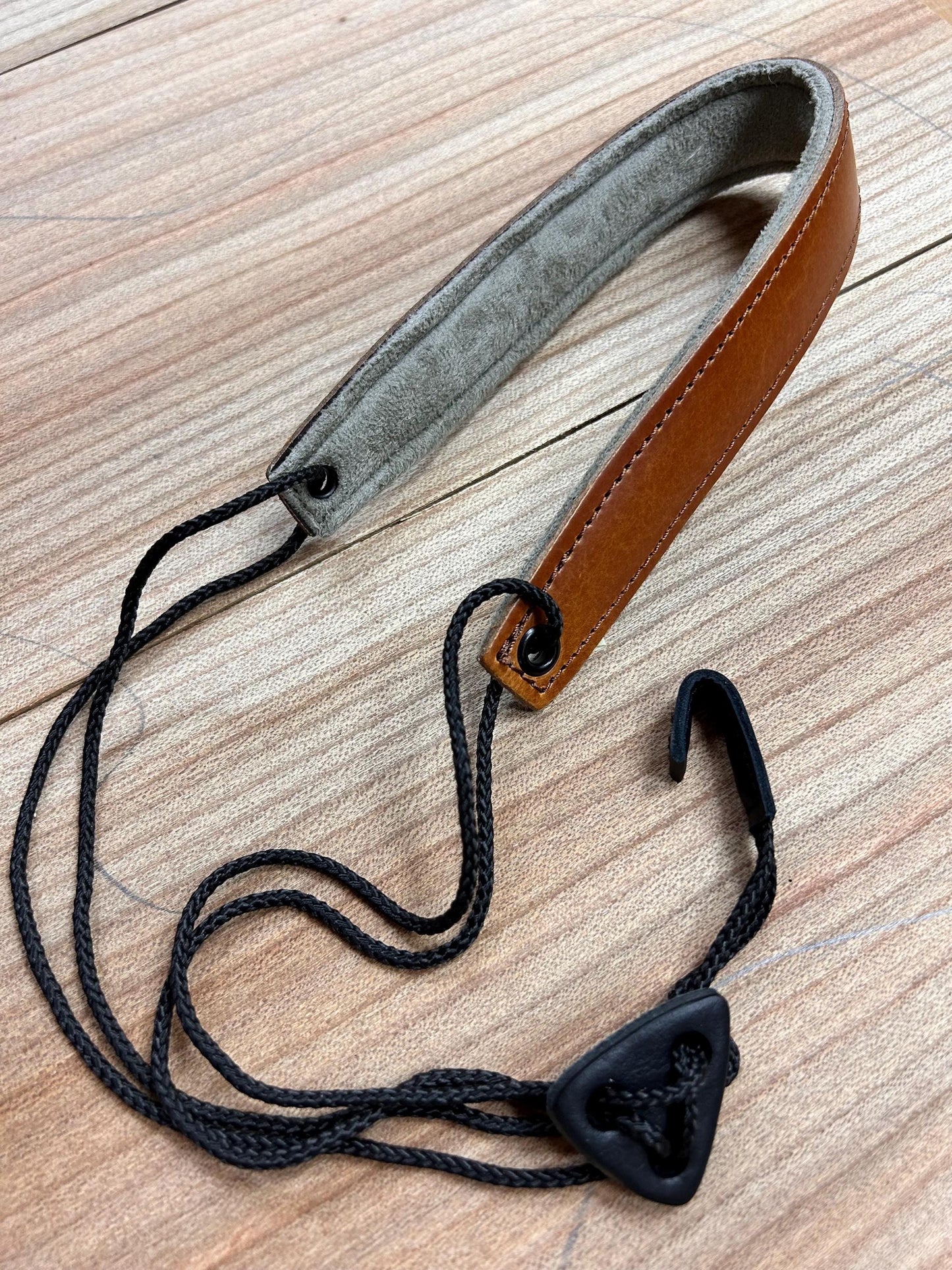 Adjustable Padded Leather Bouzouki Strap with Soundhole Hook