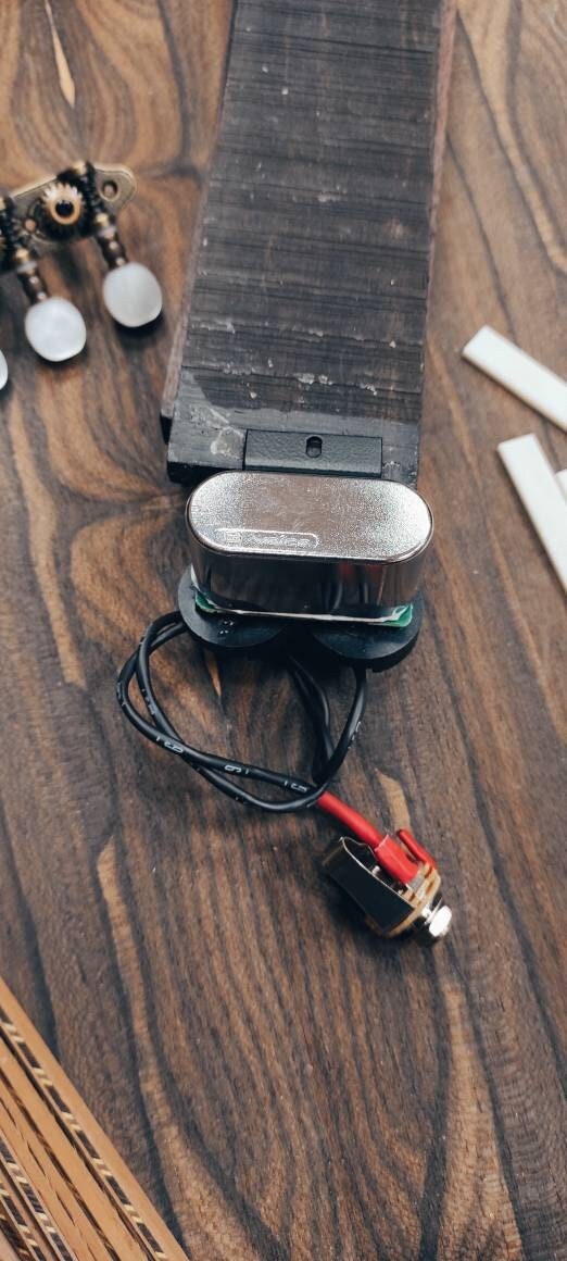 B-Voice ~ Bouzouki Active Pickup ~ The "Active - Silver " model ~ Active 6String & 8String Bouzouki Pick-up ~