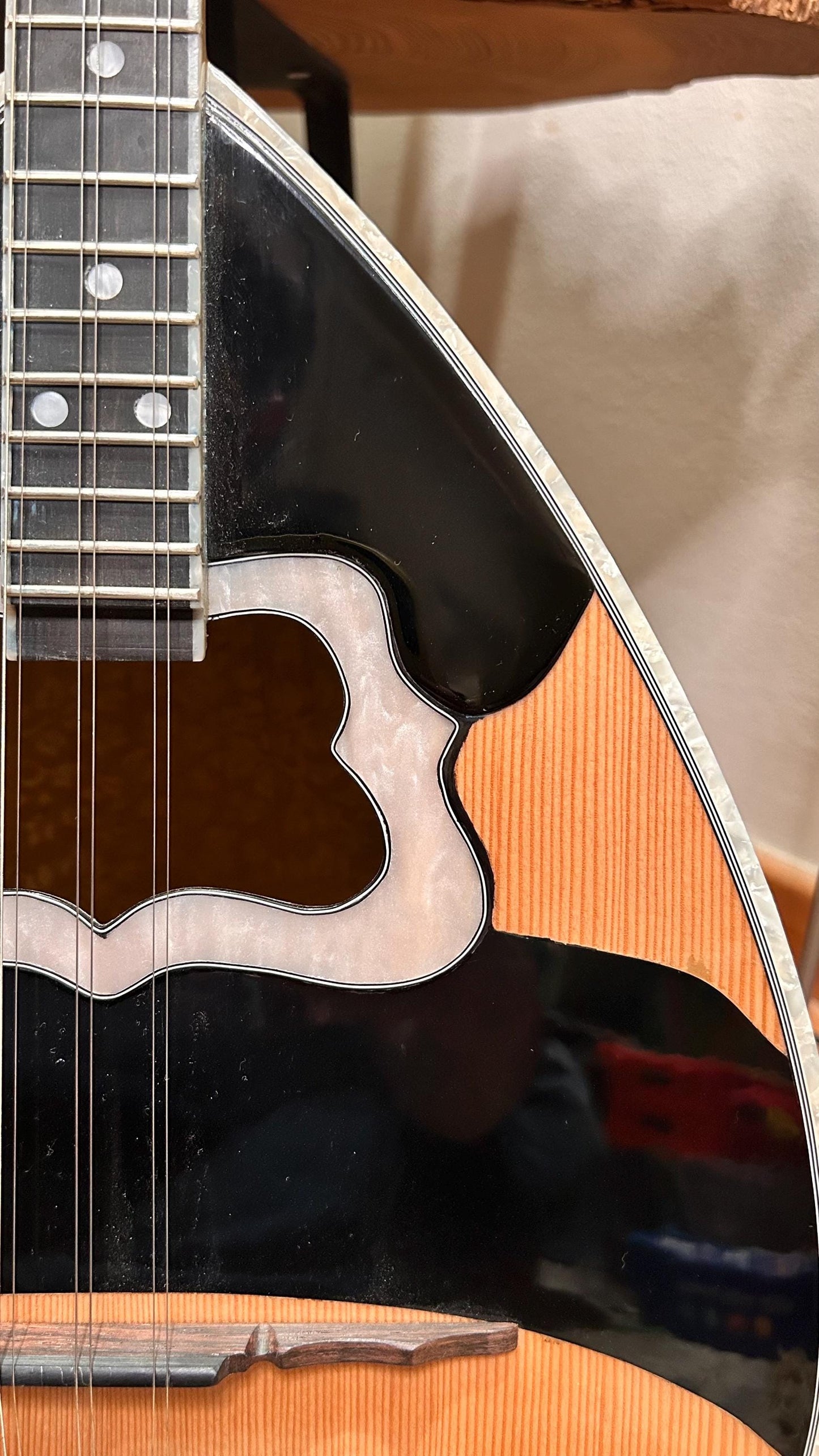Professional Handmade 6-String Bouzouki with Greek Rebetiko Style - Black Pickguard Design and Abalone Shell Fretmarks