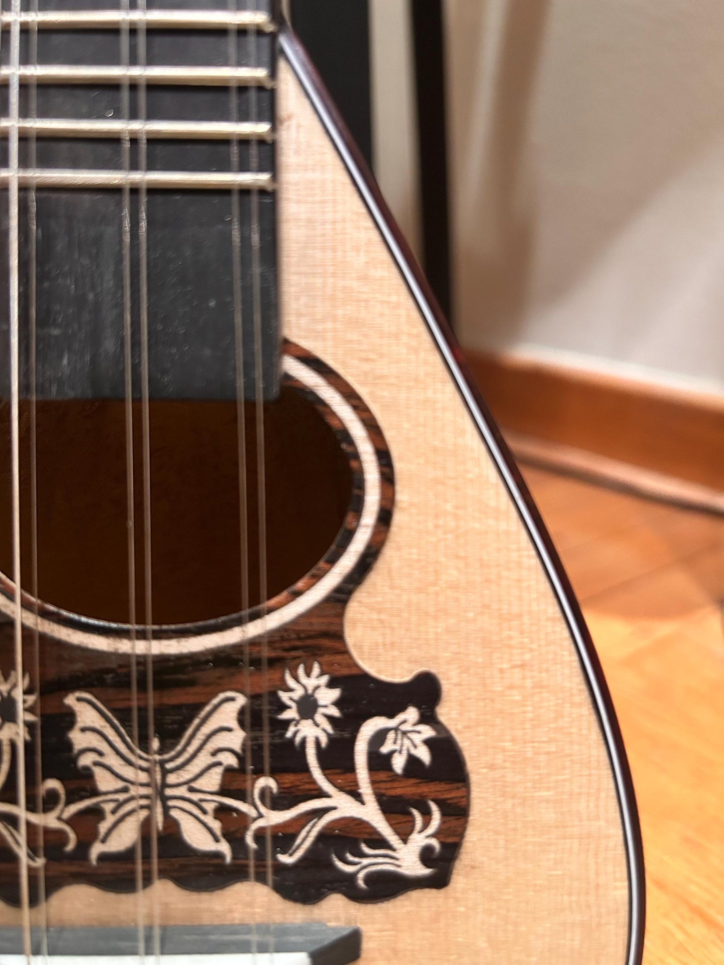 Premium Handmade 6-String Greek Traditional Baglamas for Rebetiko Music Instrument