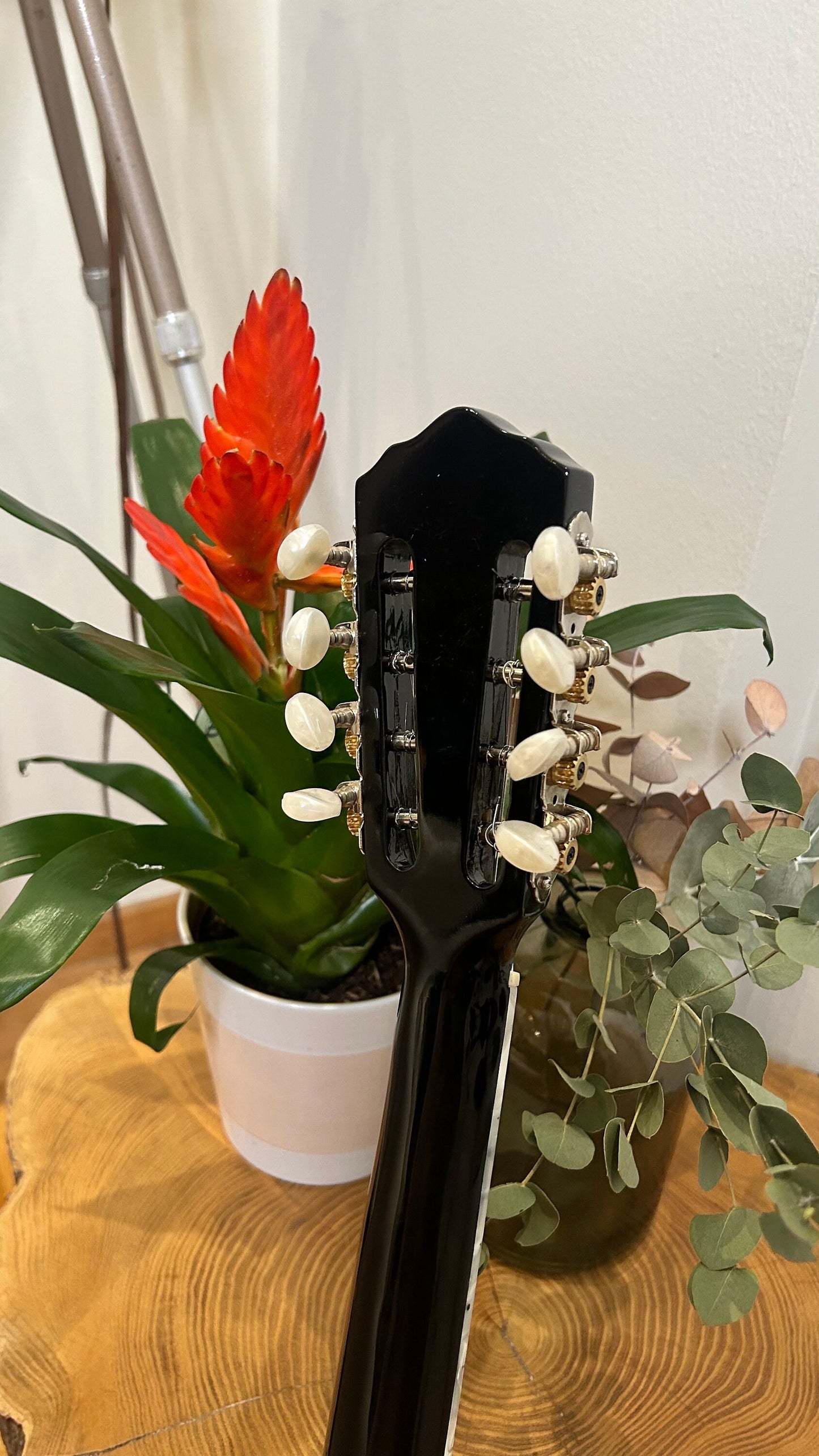 Professional Handmade 8-String Bouzouki with Greek Traditional Double-Action Truss Rod, Cellulose Vines & Flowers Top Decorations