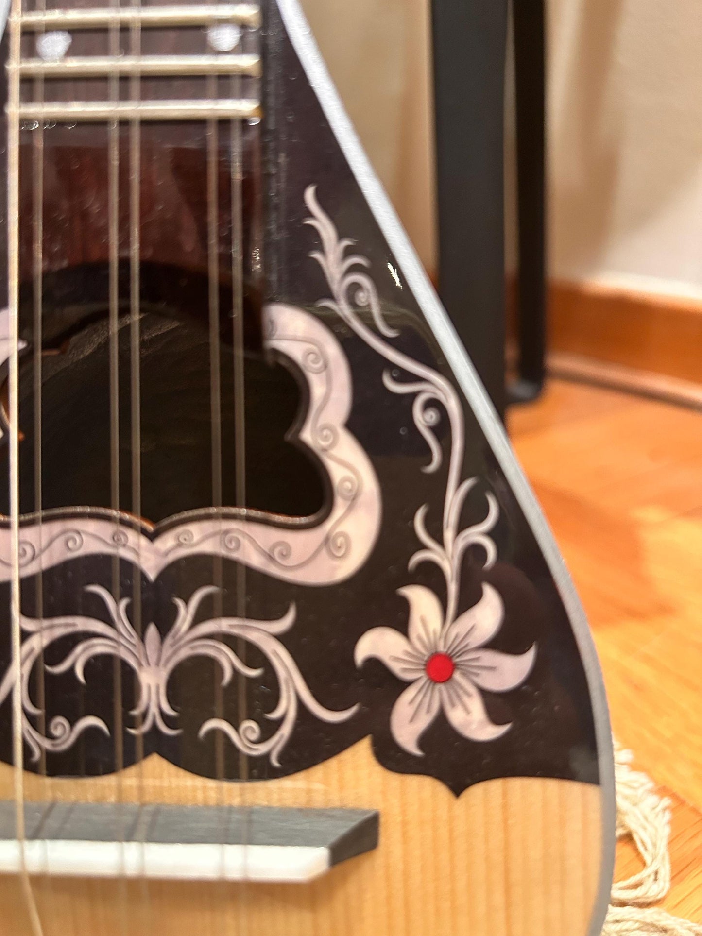 Premium Handmade 6-String Baglamas | Greek Traditional Music Instrument for Rebetiko Music