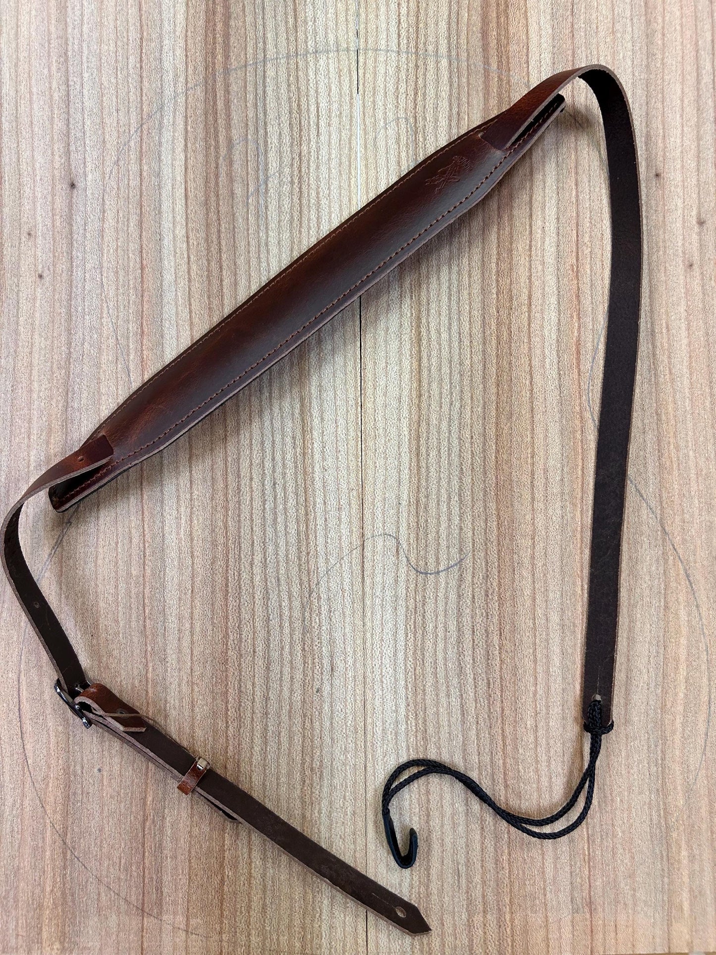 Versatile Leather Bouzouki Strap with Adjustable Hook and End-Button Attachment”