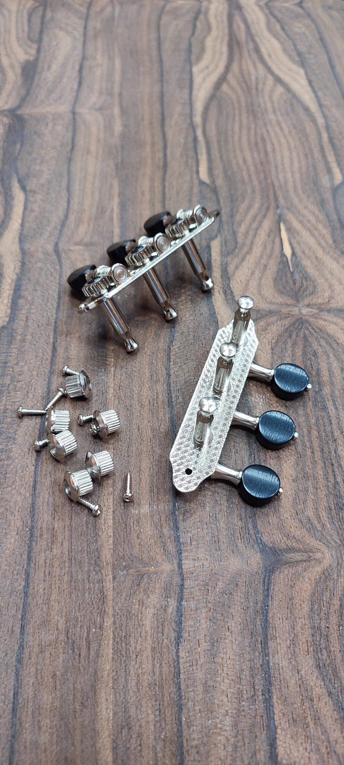 Baglamas / 6string Bouzouki machine heads ~ Professional Baglamas / 6string Bouzouki tuners ~ Nickel Colour & Black Button