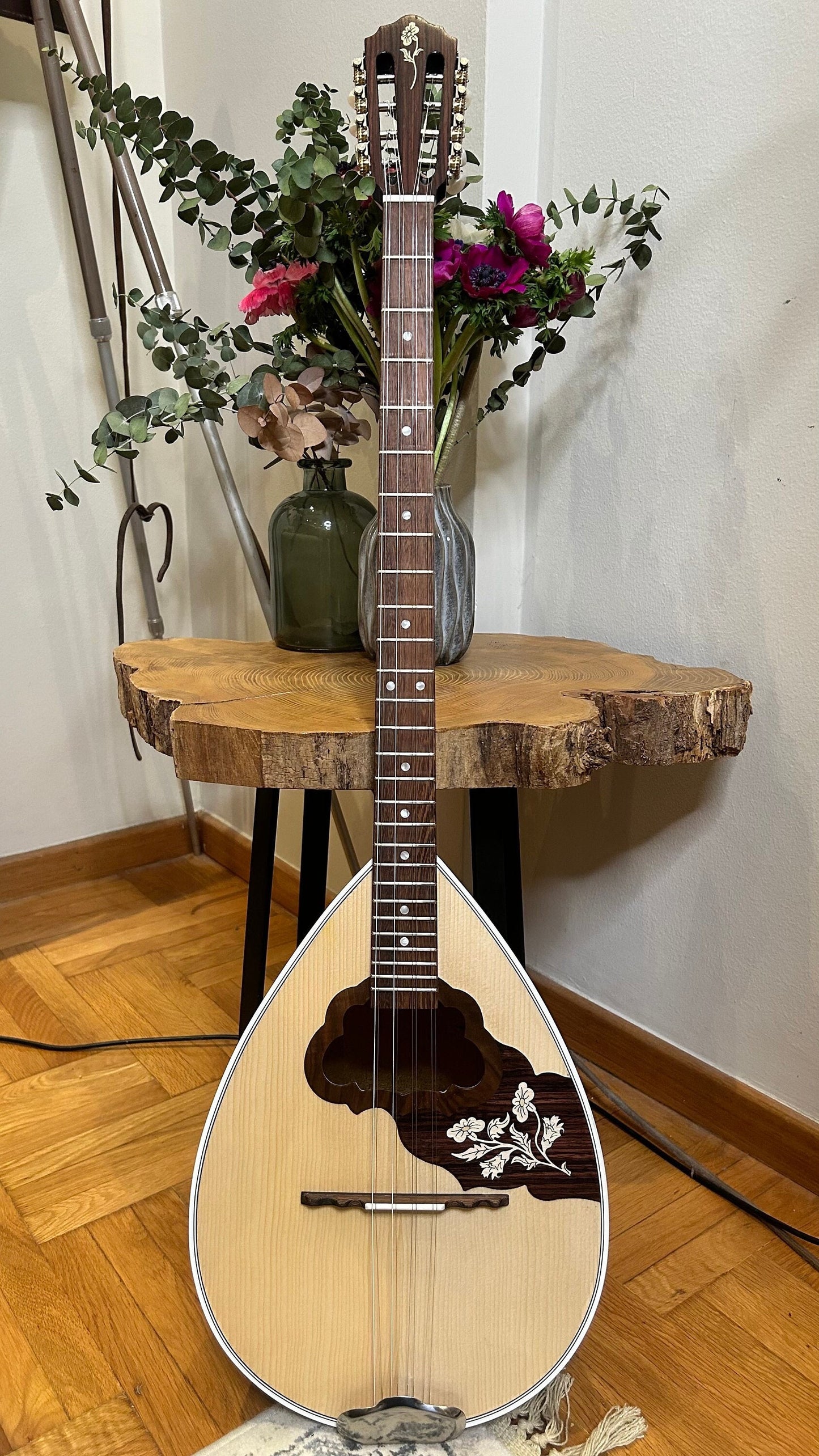 Handmade 8-String Bouzouki - Greek Traditional Instrument with Beautiful Wooden Flower Top Decorations - Truss-rod reinforced