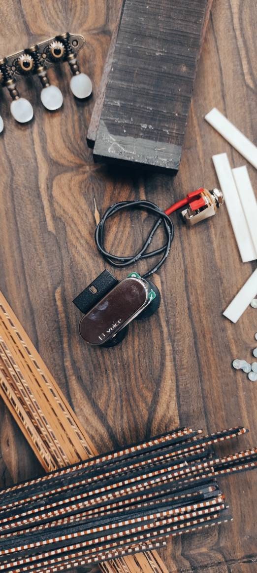 B-Voice ~ Bouzouki Active Pickup ~ The "Active - Silver " model ~ Active 6String & 8String Bouzouki Pick-up ~