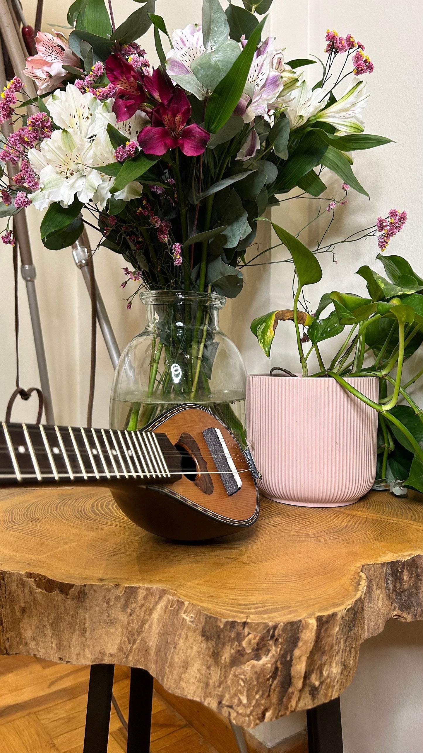 Handmade 6-String Baglamas | Greek Traditional Music Instrument for Rebetiko Music