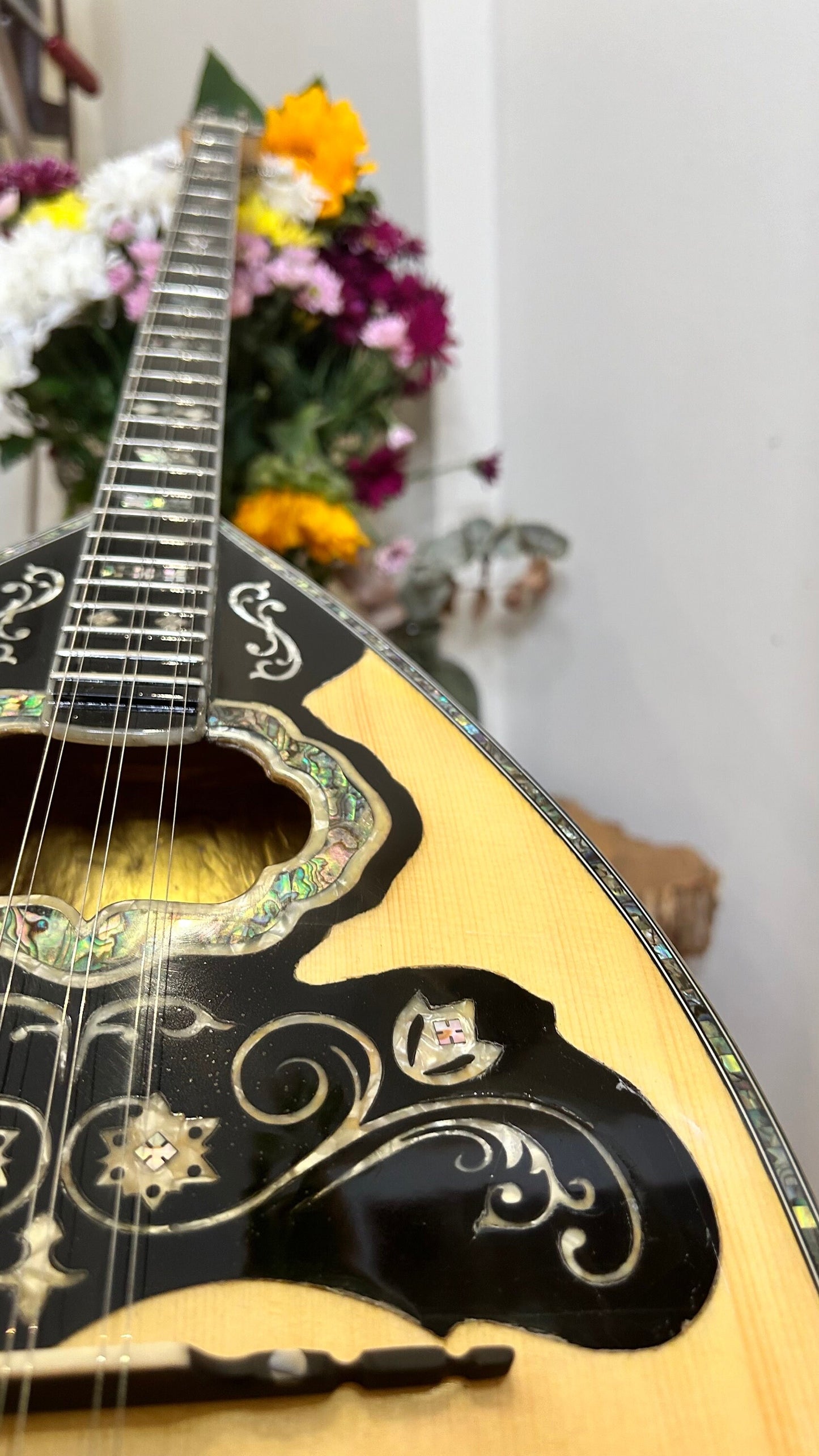 Custom 6-String Handmade Greek Bouzouki with Traditional Rebetiko Design and Abalone Shell Flower Top Decorations