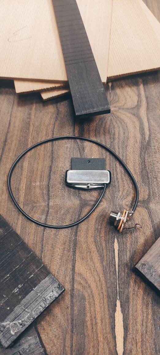 SAVVAS ~ Baglamas Passive Pickup ~ The "Black" model ~  Classic Tone Baglama Pick-up ~