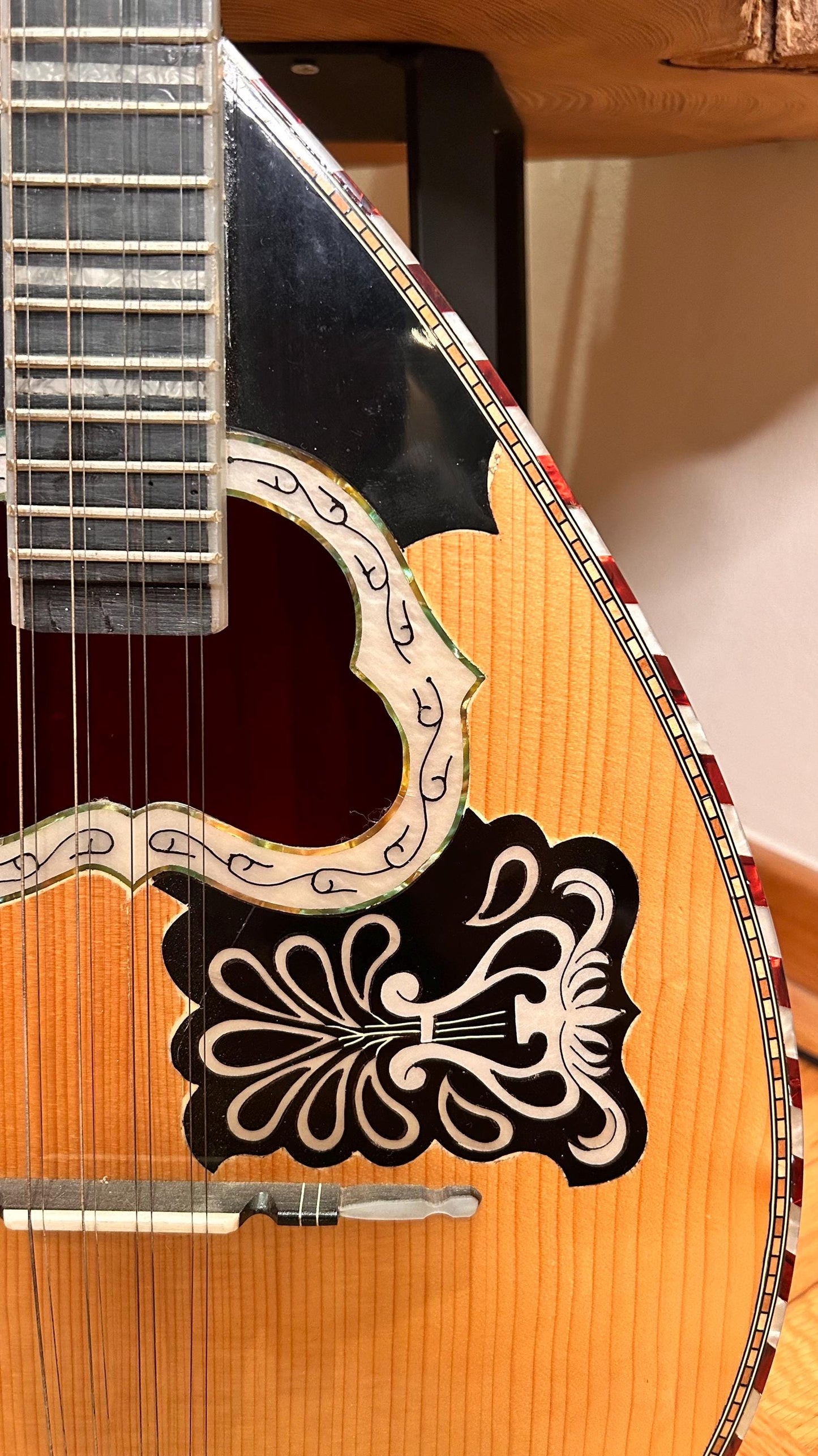 Handmade Professional 8-String Bouzouki with Traditional Greek Rebetiko Design and Cellulose Top Decorations