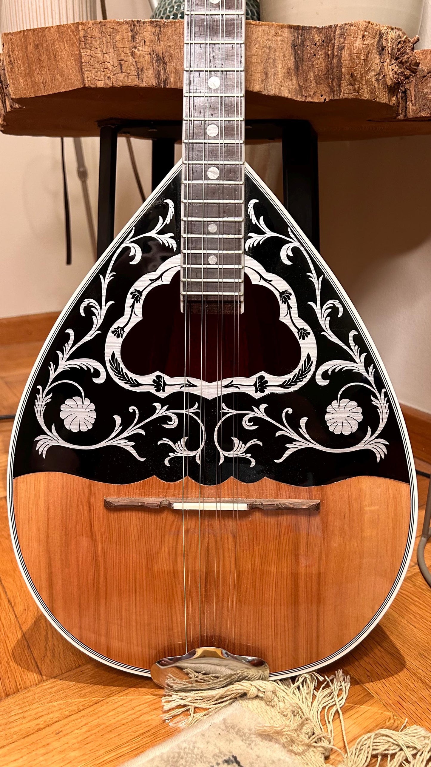 Handmade 8-string Professional Bouzouki with double-action truss rod and exquisite Cellulose Vines&Flower decorations - Greek craftsmanship