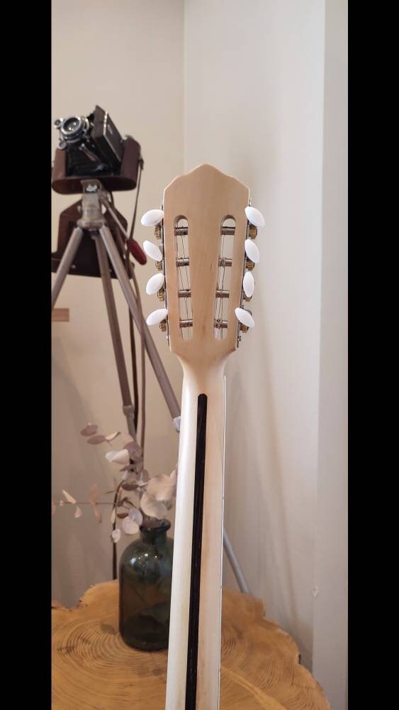 Premium Handmade 8-String Bouzouki with Greek Traditional Vines Mid-Top Decorations