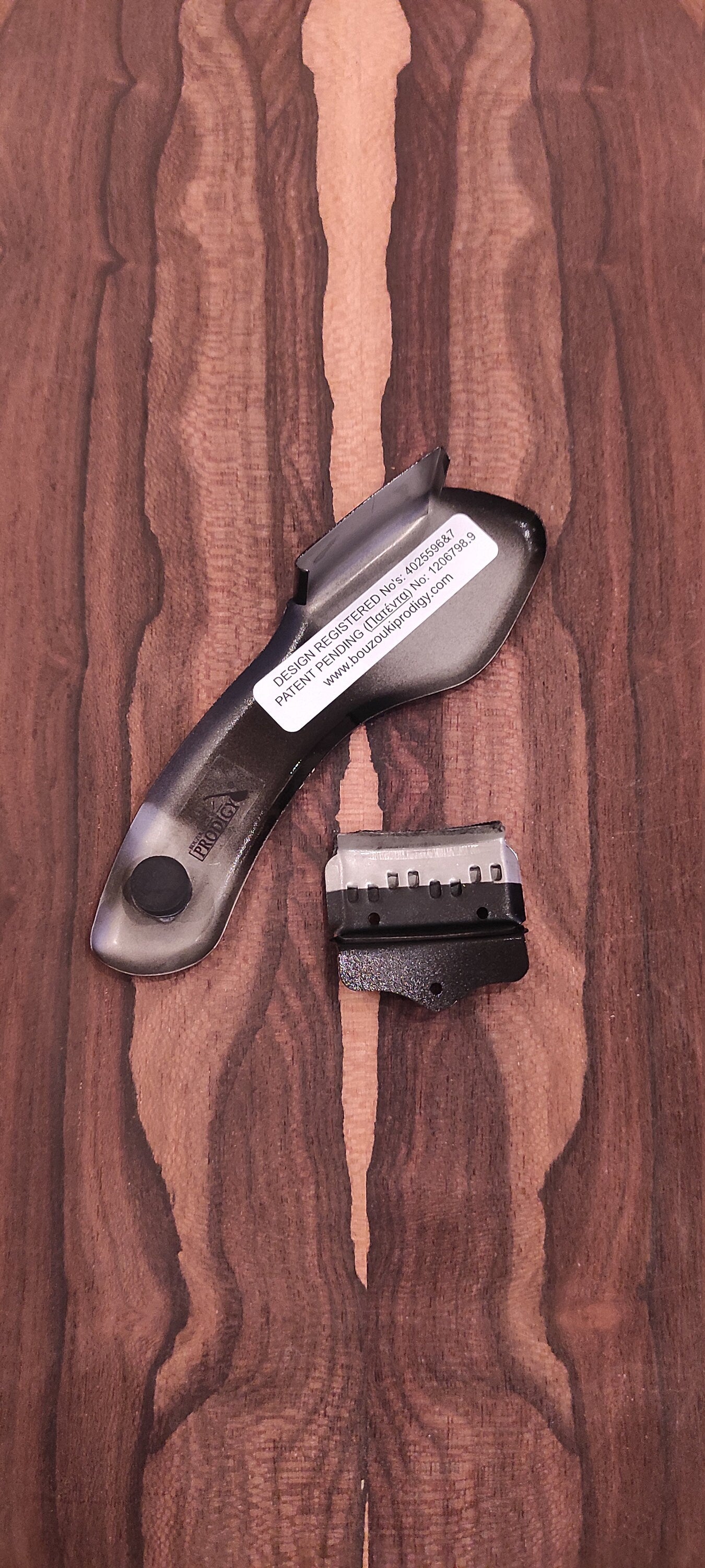 8-String and 6-String Bouzouki Prodigy Tailpiece and Armrest - 'CHORDIERA' TAR1B Black