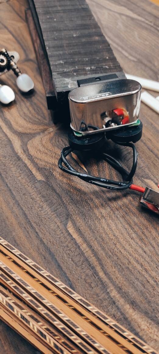 B-Voice ~ Bouzouki Active Pickup ~ The "Active - Silver " model ~ Active 6String & 8String Bouzouki Pick-up ~