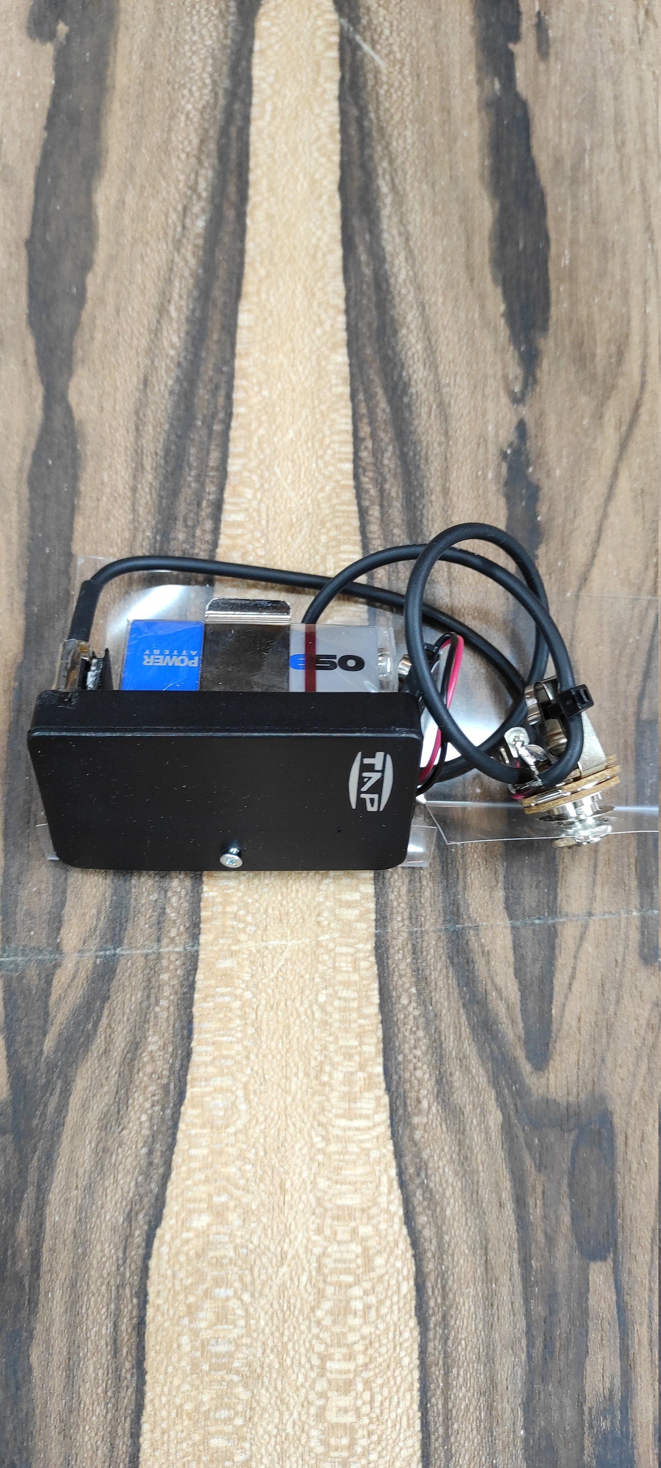 TAP ~ Bouzouki Active Pickup ~ The "BAT-9" model ~ Active 6string & 8String Bouzouki Pick-up ~