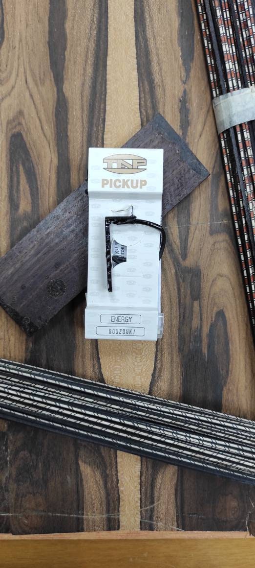 TAP ~ Bouzouki Active Pickup ~ The "ENERGY" model ~ Active 6string & 8String Bouzouki Pick-up ~