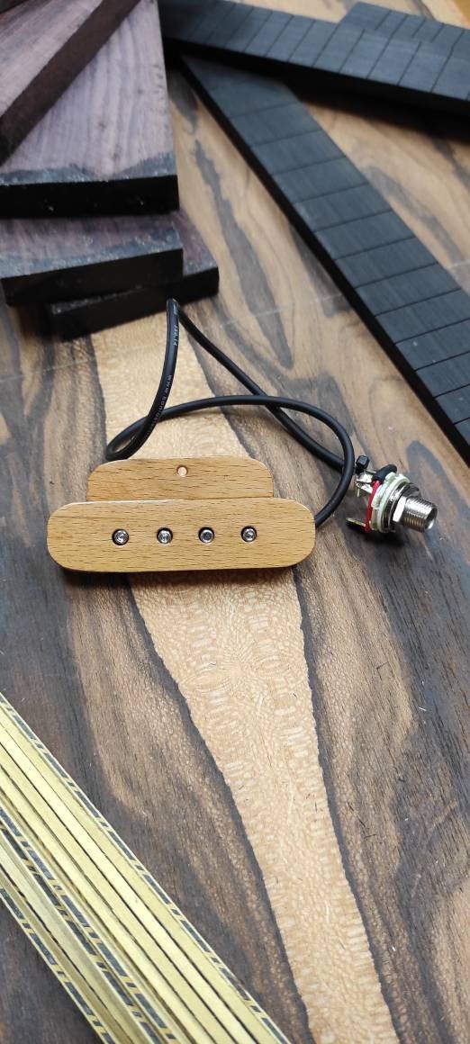 TAP ~ 8string Bouzouki Passive Pickup ~ The "BW4" model ~ Passive 8String Bouzouki Pick-up ~