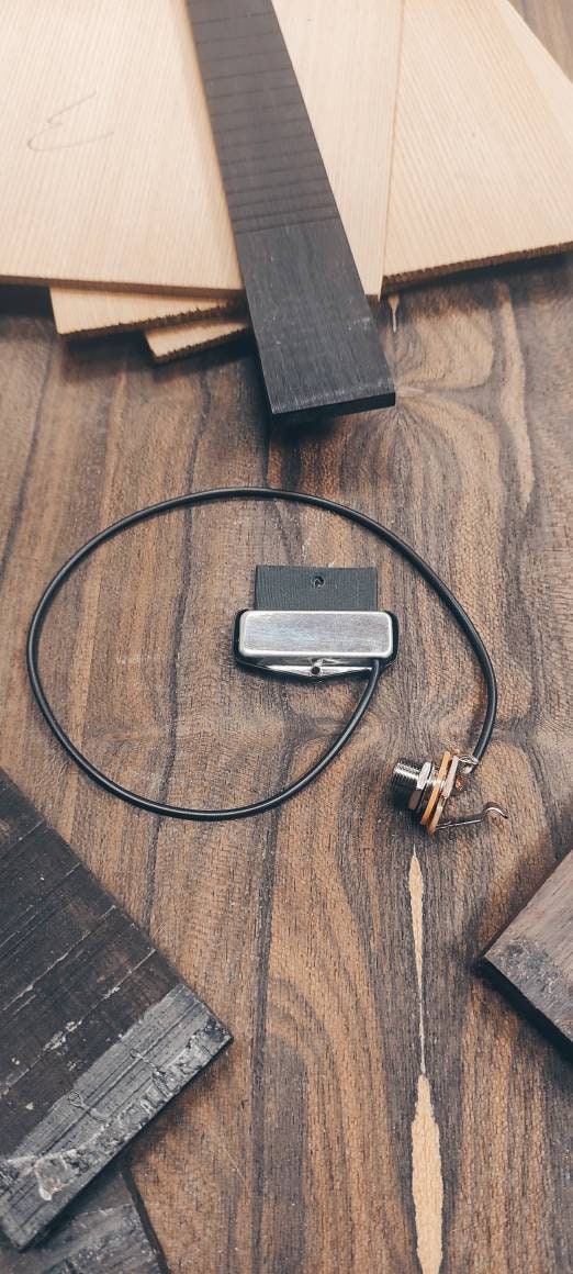 SAVVAS ~ Baglamas Passive Pickup ~ The "Black" model ~ Classic Tone Baglama Pick-up ~