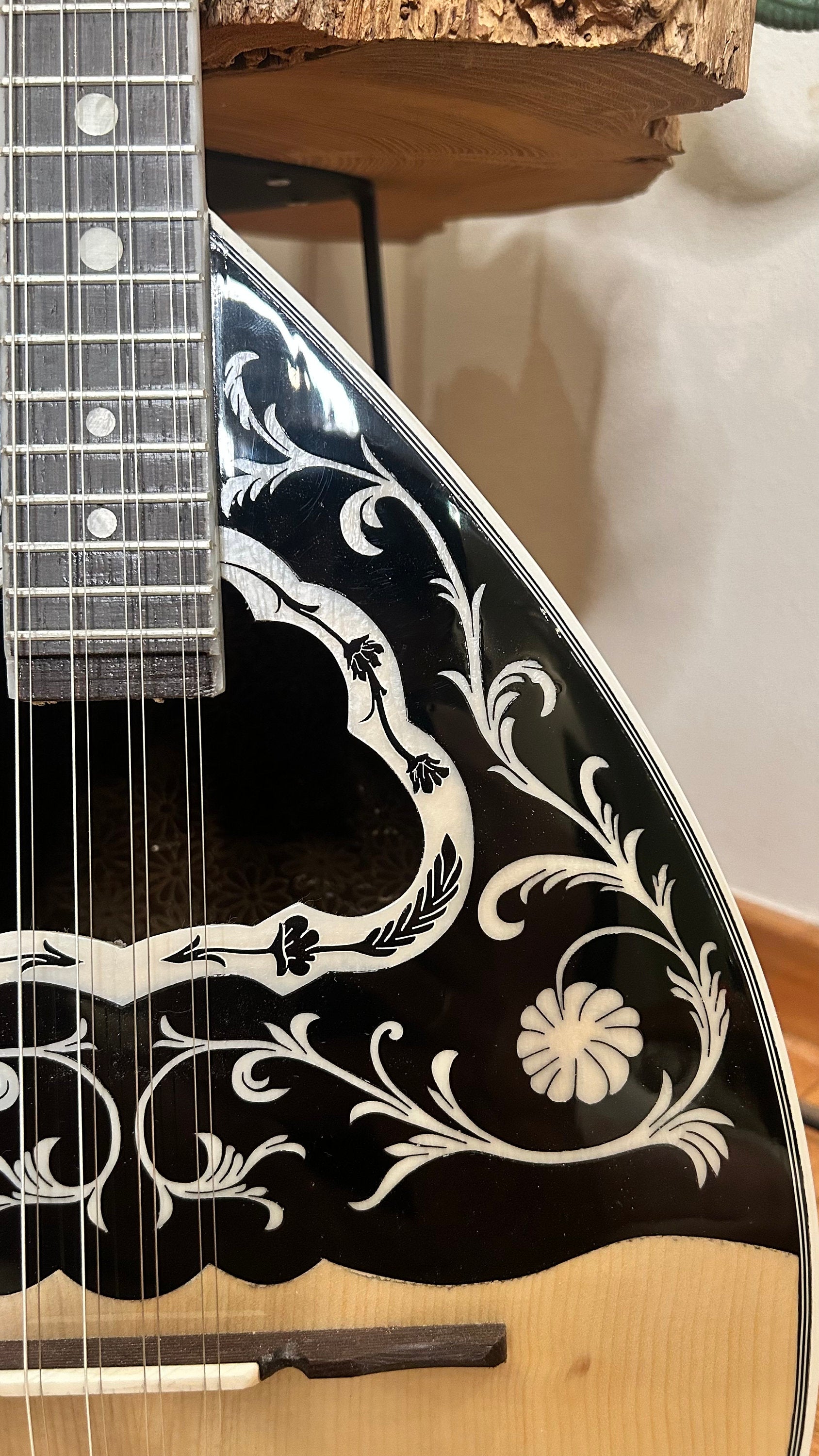 Handmade 8-string Professional Bouzouki with double-action truss rod and exquisite Cellulose Vines&Flower decorations - Greek craftsmanship