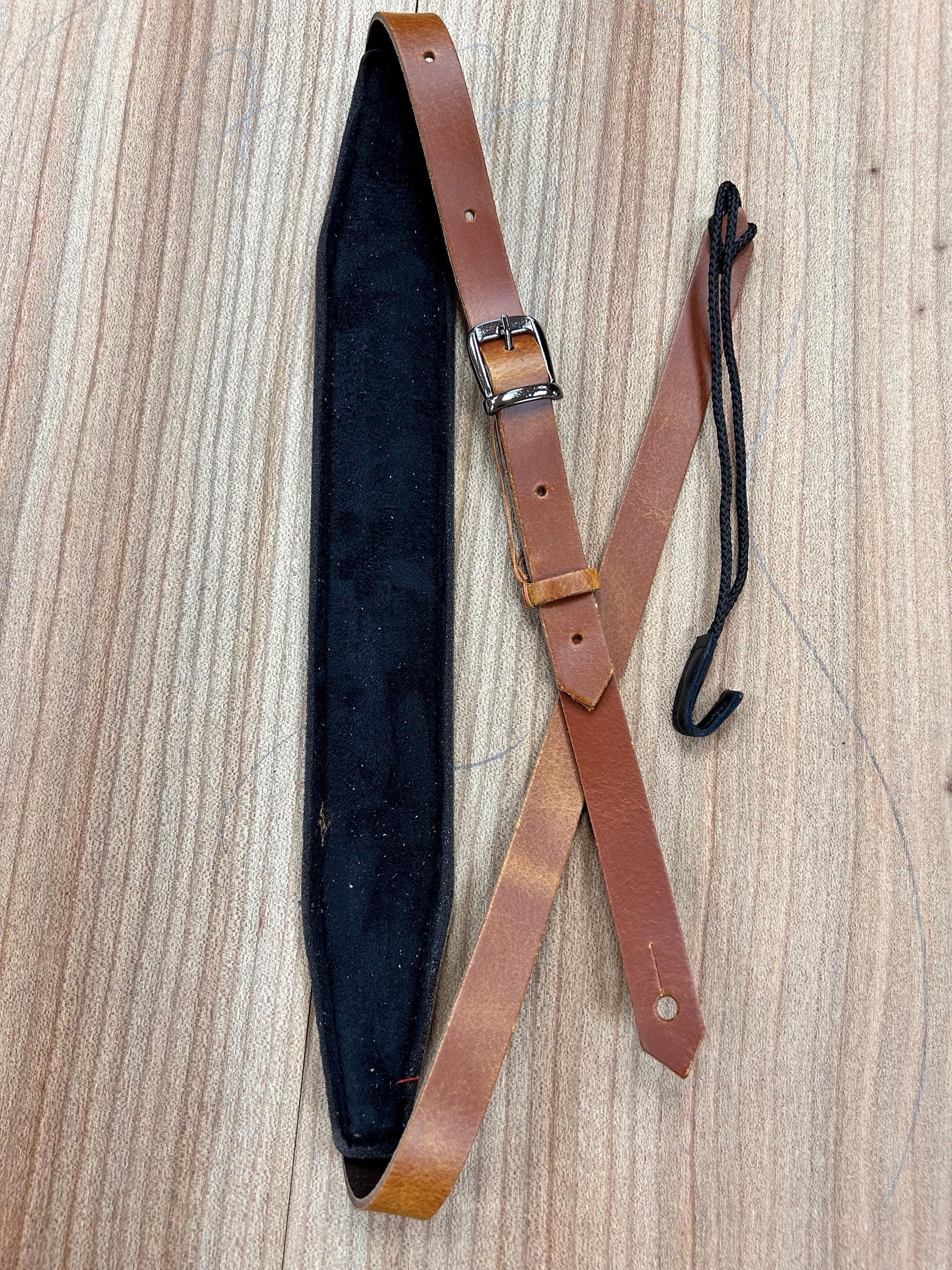 Versatile Leather Bouzouki Strap with Adjustable Hook and End-Button Attachment”