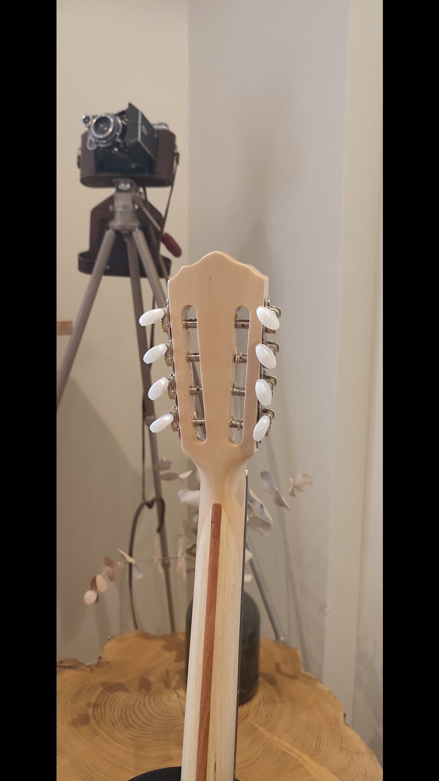 Handmade 8-String Bouzouki - Greek Traditional Instrument with Beautiful Wooden Flower Top Decorations