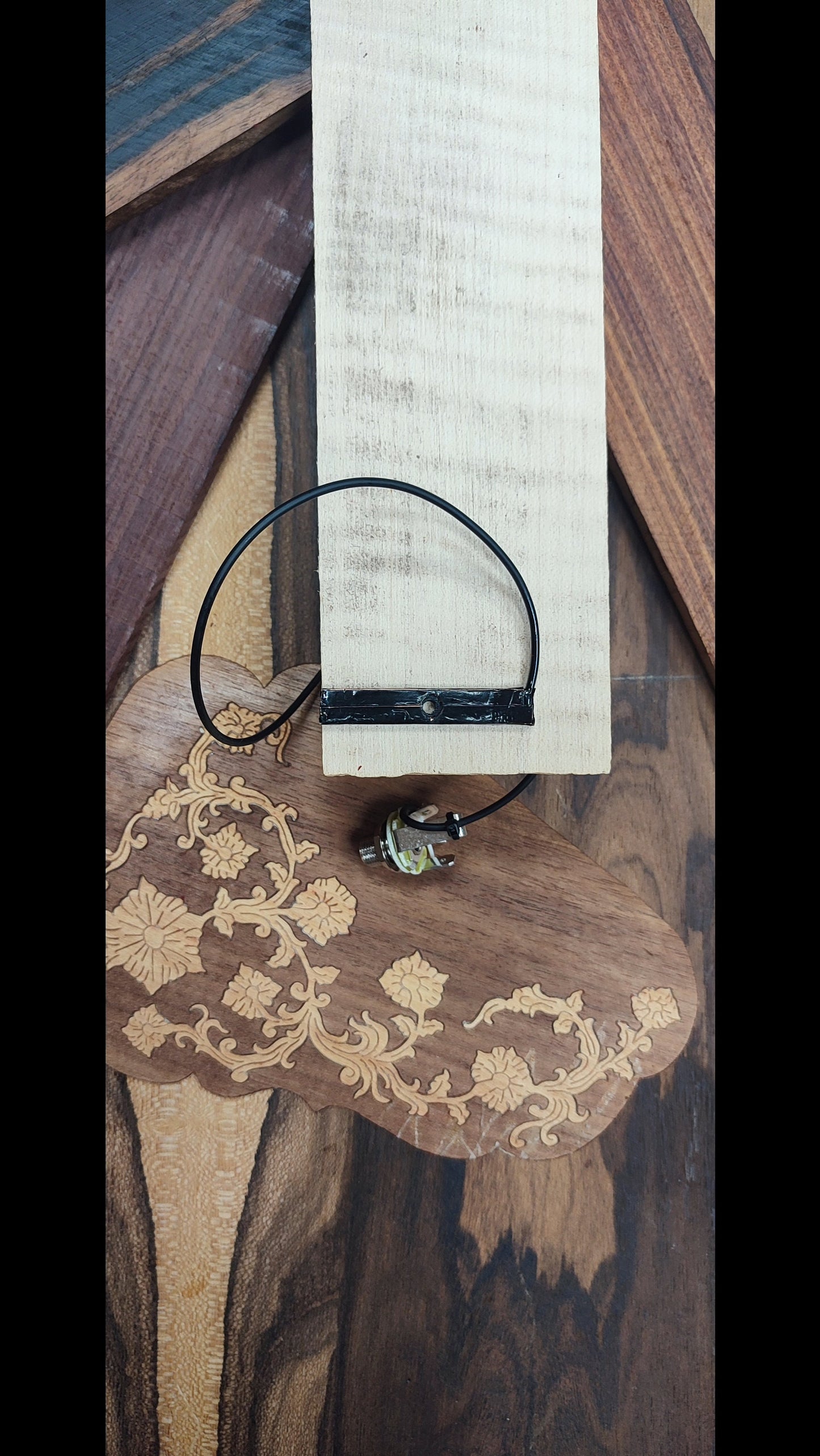 TAP ~ Bouzouki Passive Pickup ~ The "LIGHT" model ~ Classic Tone Passive 6string & 8String Bouzouki Pick-up ~