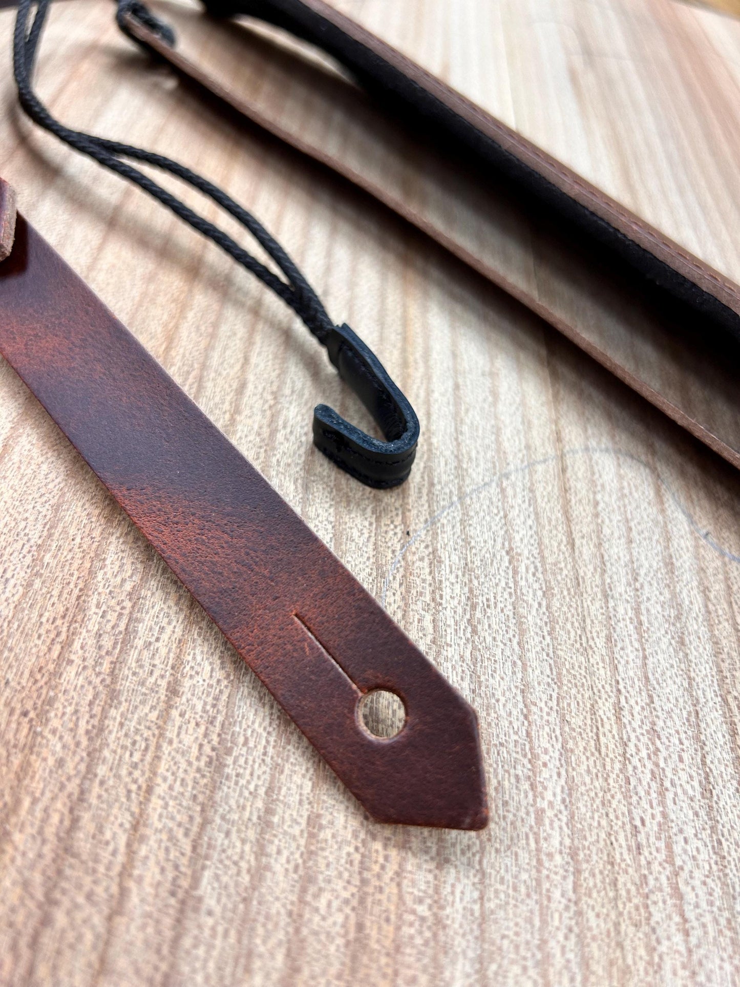 Versatile Leather Bouzouki Strap with Adjustable Hook and End-Button Attachment”