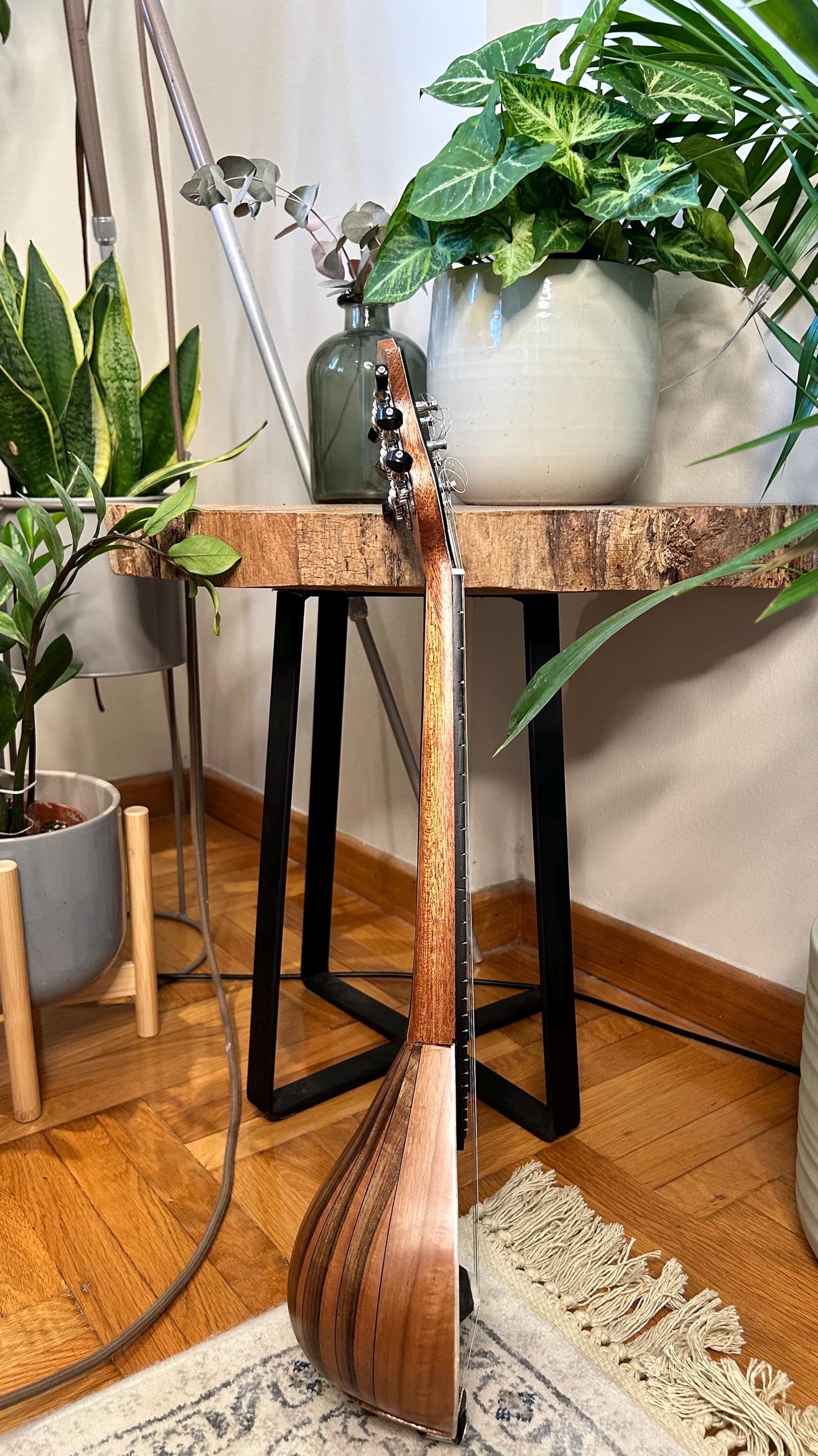 Professional Baglamas ~ [Handmade Custom Professional Baglamas] Greek traditional Music Instrument ~ 6string Baglamas ~ Rebetiko music ~