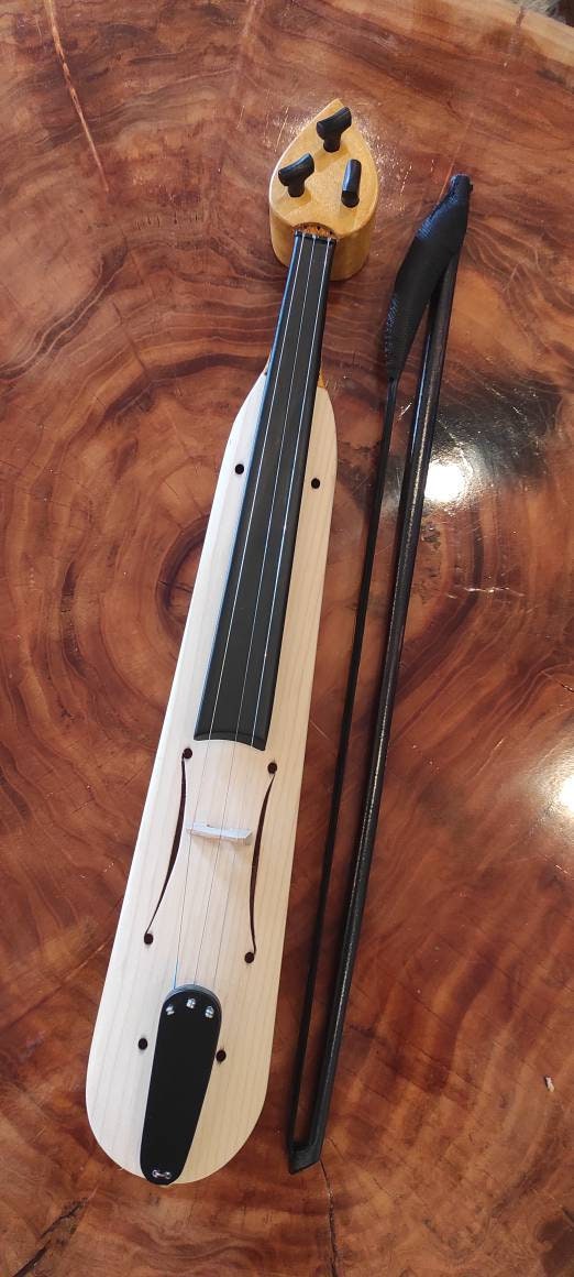 Lyra of Pontos ~ Pontiaki Lyra ~ Handmade Traditional Greek Lyra of Pontos ~ Handmade Lyra's bow